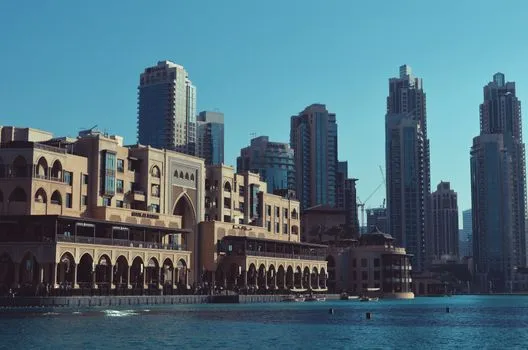 Souk Qaryat Al Beri and World Trade Centre Souk