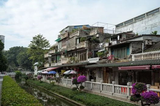 Yide Road and Onelink wholesale markets