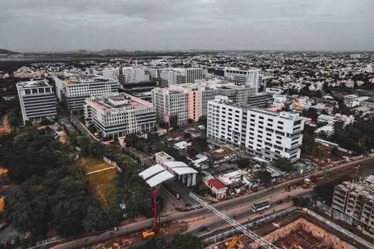 Express Avenue and Phoenix Marketcity