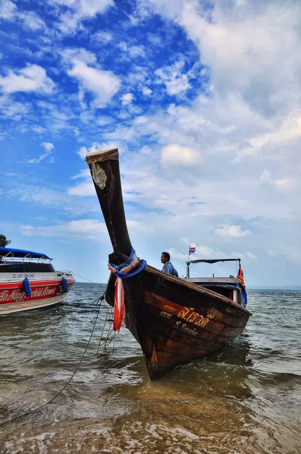 Longtail boat