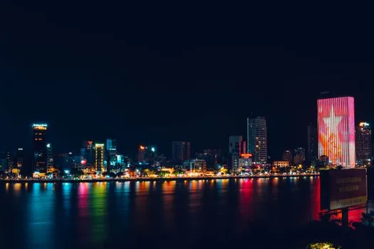 Son Tra Night Market