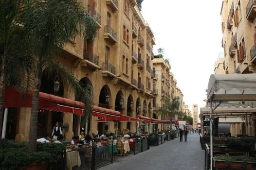 Souk el Tayeb, Mar Mikhael